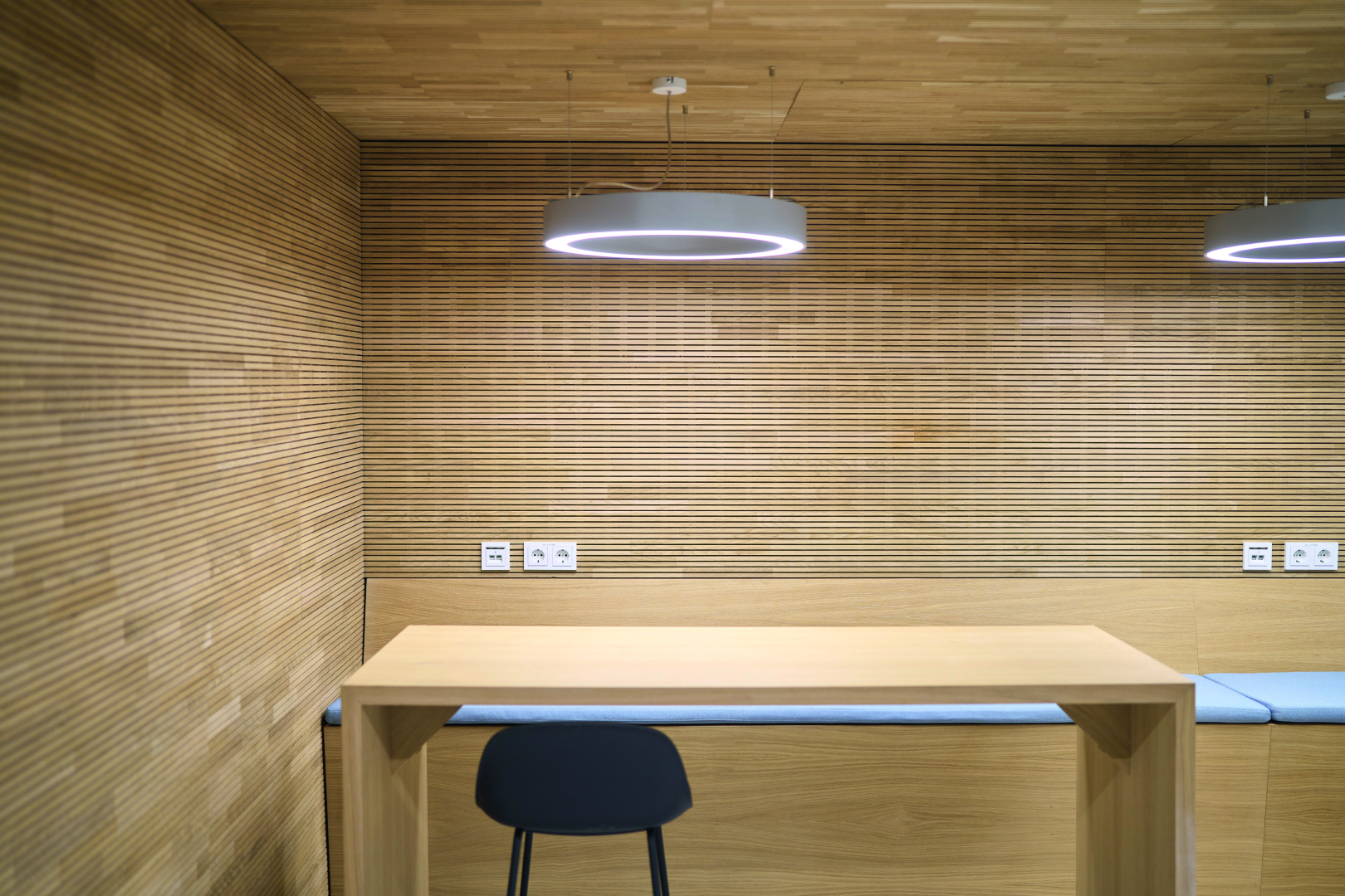 Schüco Corporate Services