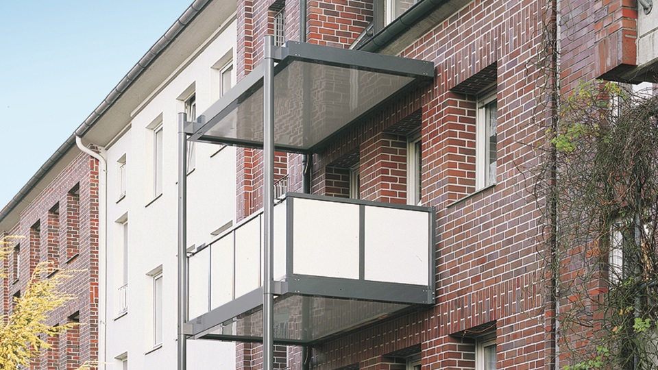 Schüco UK Homeowners Balcony roofs