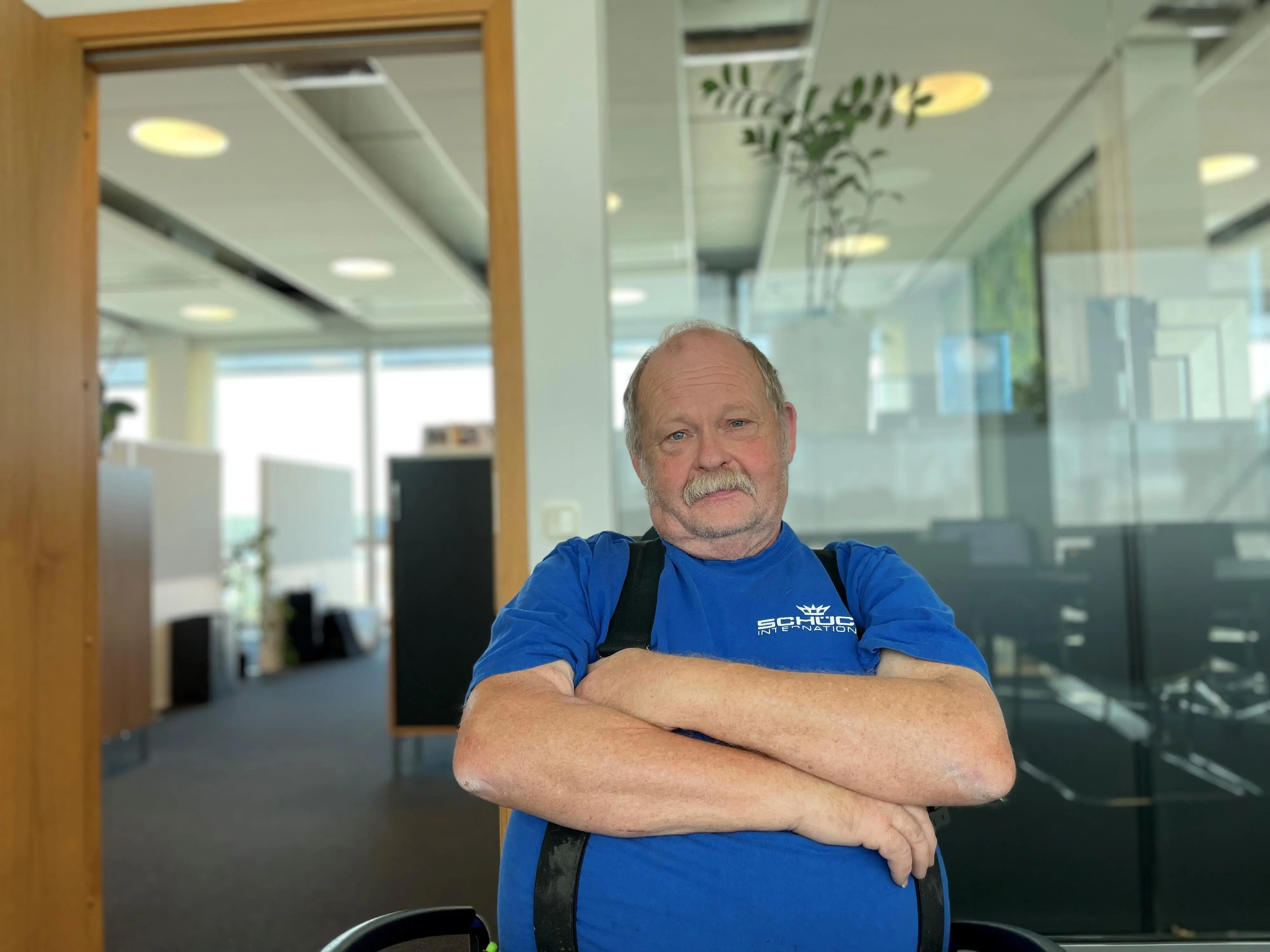 Det som Janne inte vet om reservdelar och service av Schüco-partier är inte värt att veta.