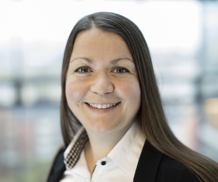 bildet av Schüco Assistent Sabrina Wagner