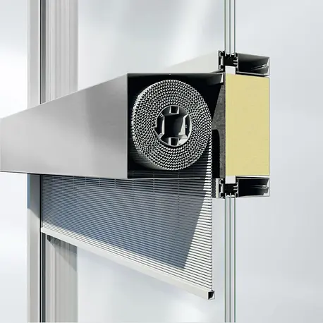 Schüco Auringonsuojajärjestelmä CSB in front of Schüco Julkisivujärjestelmä FWS 50/60