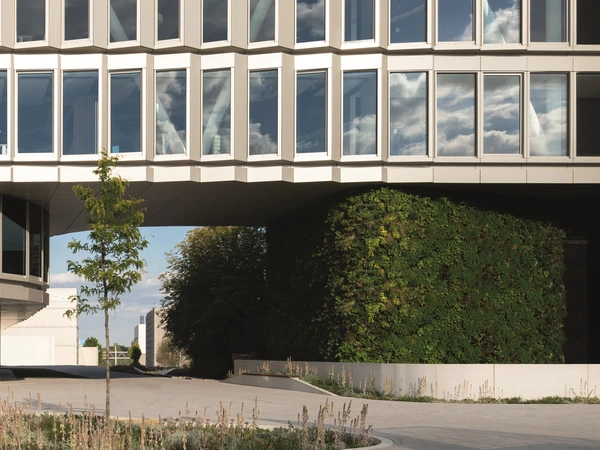 green_facade (1)