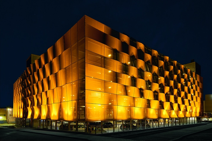 Schüco Parkhaus FACID