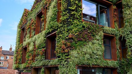 Mansell Street 6 - photo by Chris Fossey