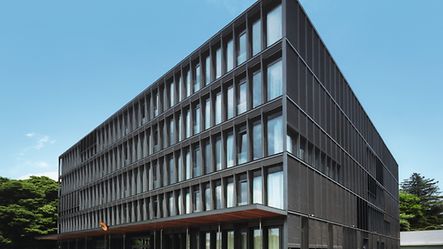 Deu_Botschaft_Tokio_02