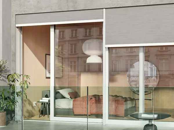 SISTEMA SCORREVOLE SCHÜCO ASE 80.HI TIPTRONIC SIMPLYSMART E PARAPETTO SCHÜCO AR FG 300