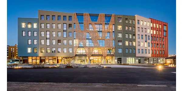 campus-kristiansund-front-kveld