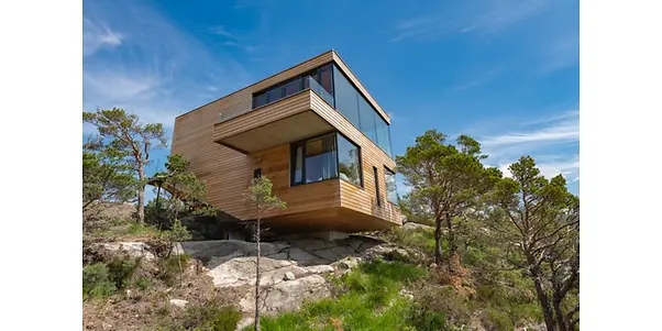 the-bolder-dag-myrestrand-grand-lodge-skraaning