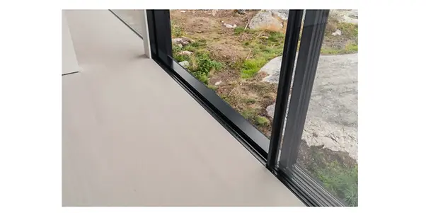 imgi_138_default