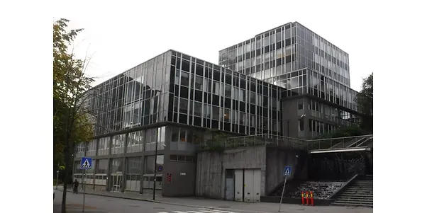 imgi_61_stavanger-raadhus-utsnitt