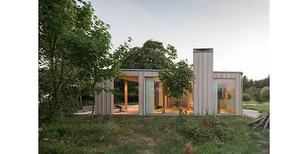 imgi_7_karusell-villa-beddinge-sverige-fra-siden