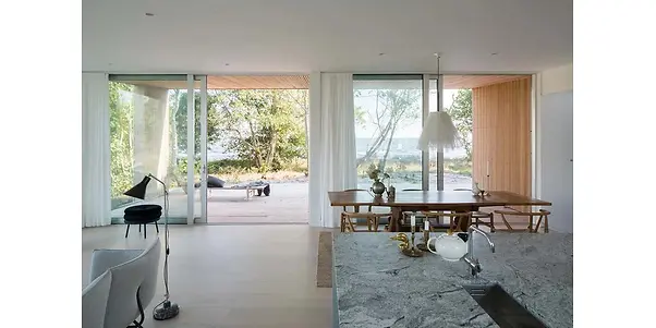 imgi_10_karusell-villa-beddinge-sverige-utsikt