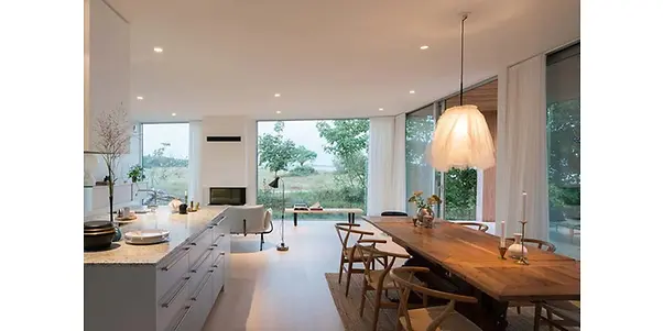 imgi_11_villa-beddinge-sverige-spisebord
