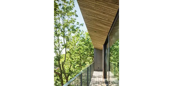 villa-solviken-veranda-skraa
