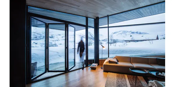 imgi_2_black-lodge-glassvegger-skygge