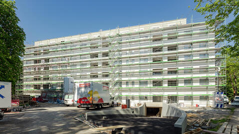 4396a17-Web