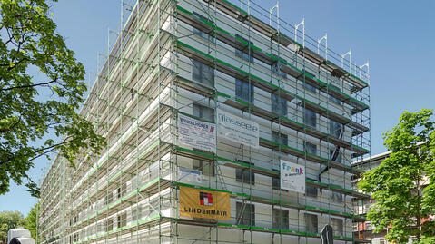 4396a18-Web