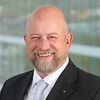 bildet av Schüco arkitekt rådgiveren Jardar Kilsti Nordeng