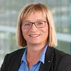 bildet av Ingrid Aaslund som er ansvarlig for logistikk i Schüco Norge